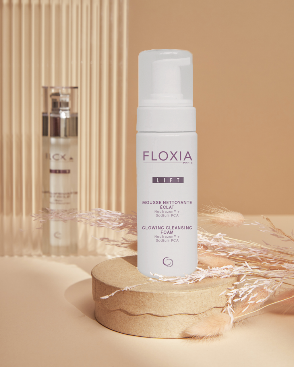 Glowing Cleansing Foam